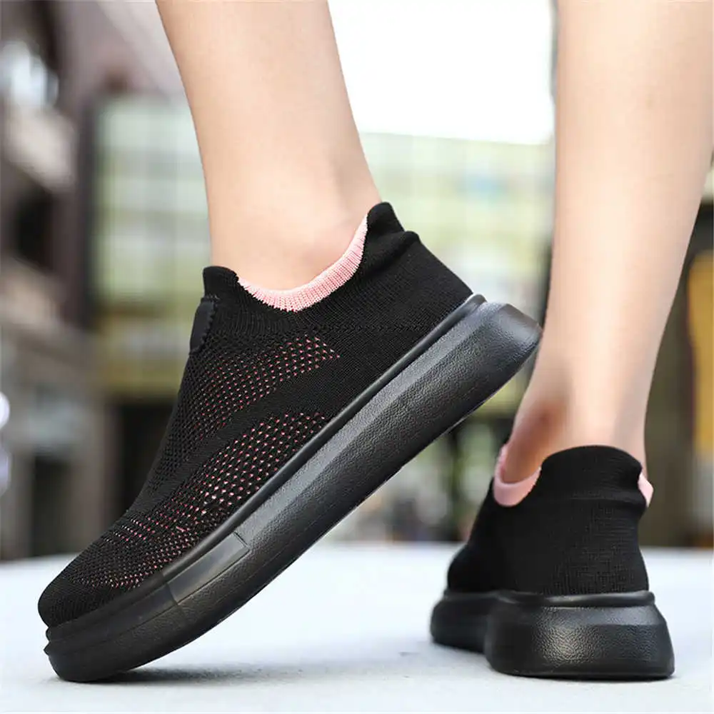 Men'S Shoes Different Types - Platform Kousen Bruine Schoenen Voor Vrouw