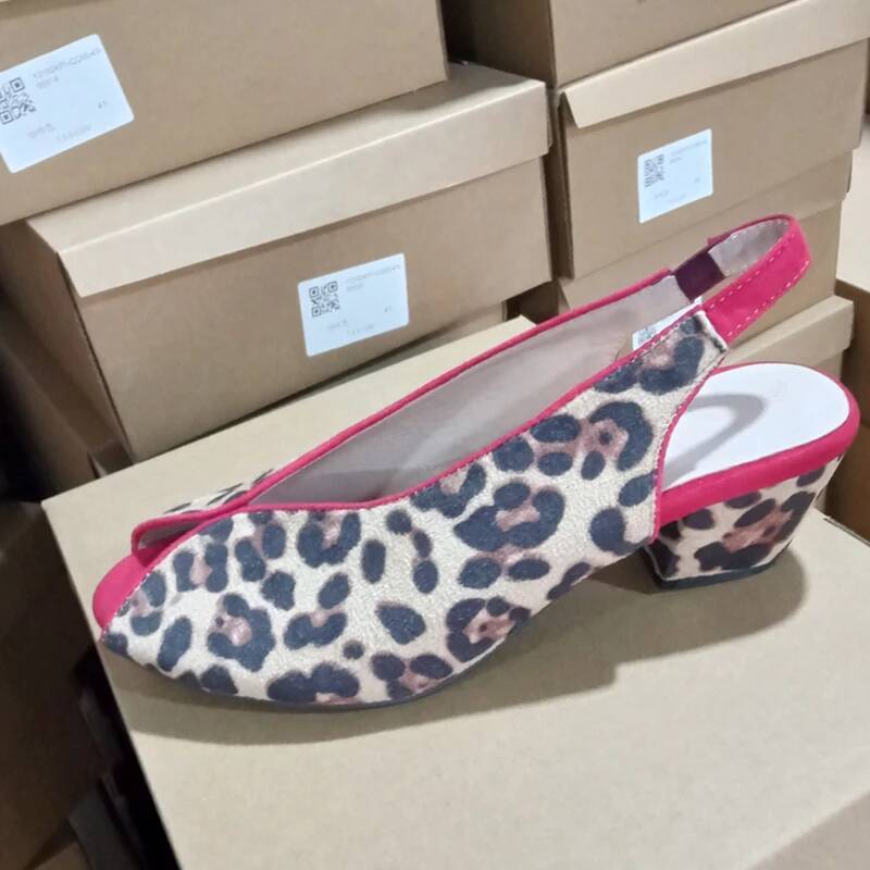 Sandalen met luipaardprint, pe - Men Shoes On recensie en prijs