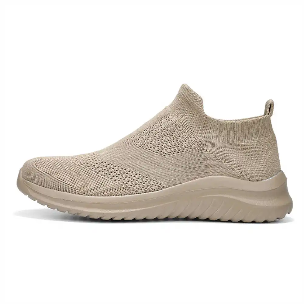 Beige Zachte Nieuwe Nieuwighei - Men'S Shoes Different Types recensie en prijs
